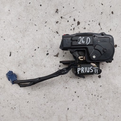 Toyota prius ii 2 замок кришки багажника фото №1
