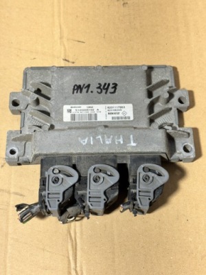 Бортовий комп'ютер блок керування двигуна dacia sandero renault thalia ii 8201117953 фото №1