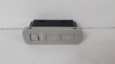 Volvo xc40 кнопка открывания крышки багажника 31481438 фото №1