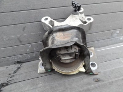 Dacia dokker 2013 1,2 tce кронштейн подушка двигателя фото №1