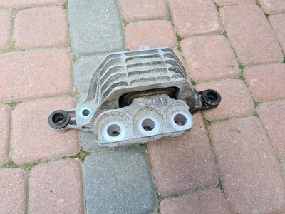 Кронштейн подушка двигателя opel insignia b 84093830 фото №1