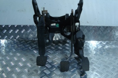 Педаль газу гальма зчеплення opel astra j 09- poznań фото №1