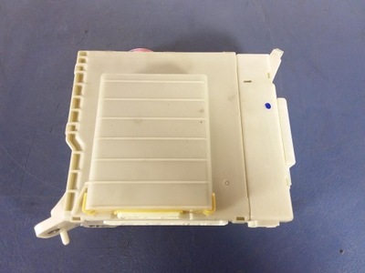 Lexus is ii 2.2 d коробка предохранителей фото №1