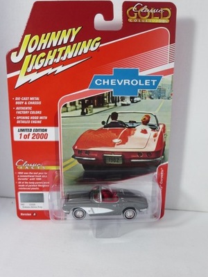 Johnny Lightning 1:64 Chevrolet Corvette 62 silver