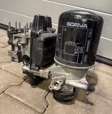 Осушувач повітря клапан wabco scania r s g 2897060 фото №1