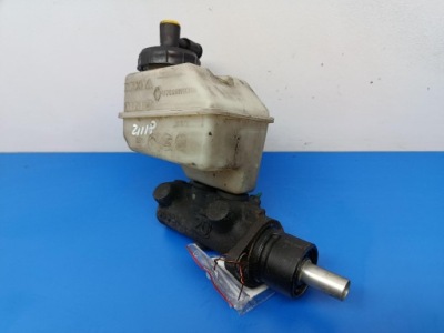 Renault twingo i lift 1.2 насос гальмівна bosch фото №1