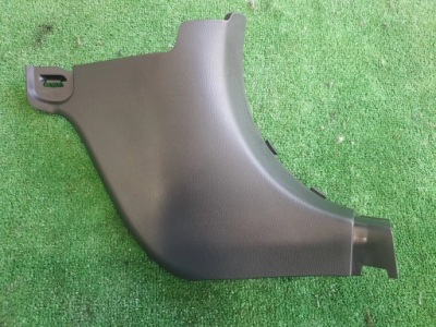 Mazda 3 bm пластик защита порог bhn9-68370 фото №1