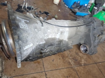 Коробка передач передач discovery iii 8h22-7000-ab фото №1