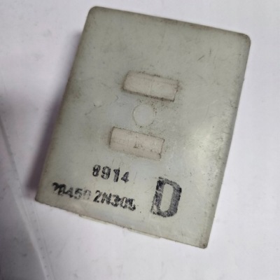 Nissan almera другое 284502n300 фото №1