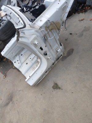 Bmw g11 g12 правая передняя четверть обшивка чашка фото №1