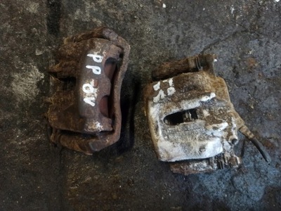 Супорт гальмівний перед opel vivaro renault trafic фото №1