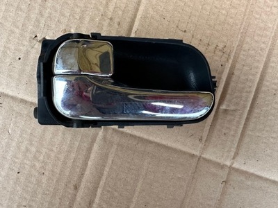 Ручка левая внутренняя nissan primera p11 99-02 фото №1