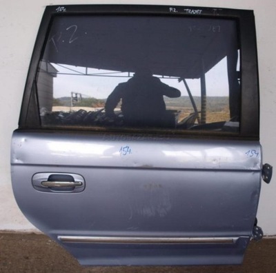 Дверь правый задняя hyundai trajet фото №1