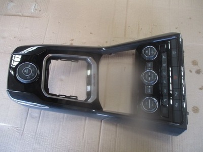 Панель кондиционера рамка 5g0907044da vw t-roc фото №1