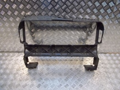 Bmw m5 f10 повітропровід напрямна канал повітря фото №1