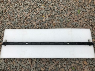 Seat ateca 575 молдинг бампера задняя pdc 2016- фото №1