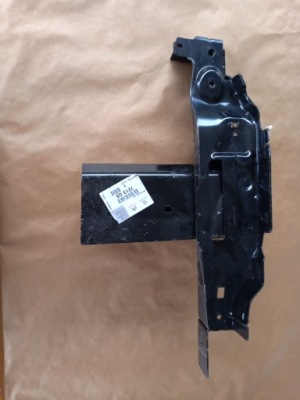 Правая лонжерон citroen peugeot 5008 3008 фото №1