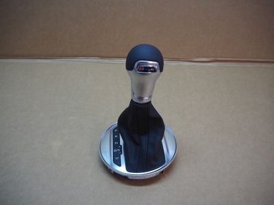 Audi tt 8s ручка чехол s tronic фото №1