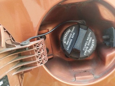 Крышка заливной топлива kia picanto i 1 фото №1