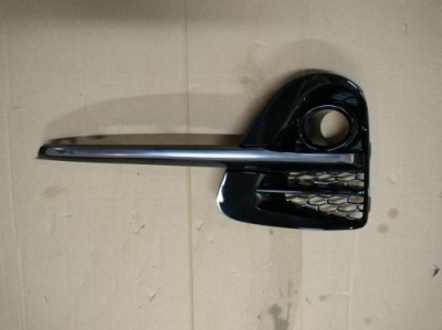 Kia x-ceed xceed решітка заглушка права бампер перед фото №1