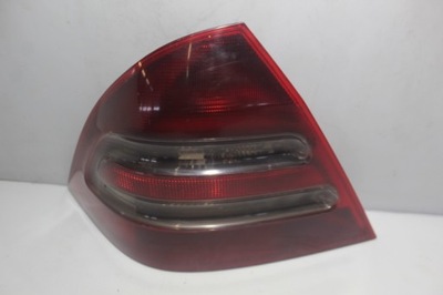 Лампа ліва задня mercedes c klasa w203 фото №1