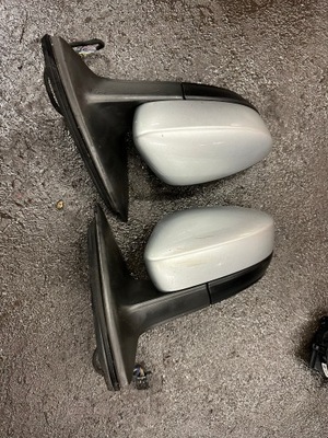 Skoda rapid la7w дзеркало праве europa 5pin фото №1