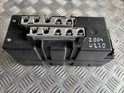 Mercedes s w220 помпа центрального замка a2208001048 0132006381 2004 фото №1