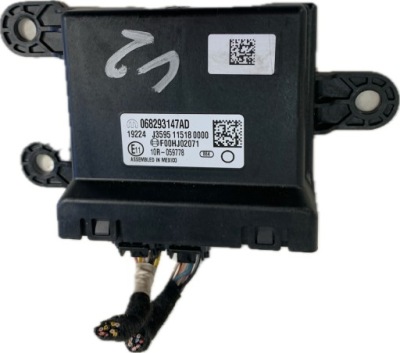 Dodge challenger 2015- модуль мертвого pola блок управления 068293147ad фото №1