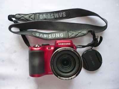 Samsung WB100 w idealnym stanie