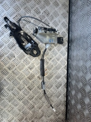 Замок дверь левый задняя citroen c3 iii eu 6pin psa123985 фото №1