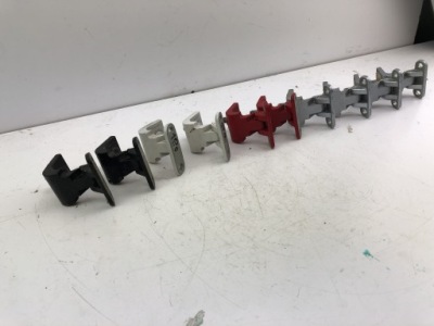 Seat altea toledo петля крышки багажника p0827301 фото №1