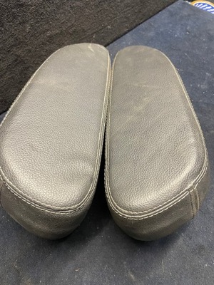 Mercedes w251 підлокітник сидіння ii ряд фото №1