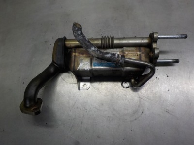 Lexus is 220 радіатор вихлопних газів 25680-26030 фото №1