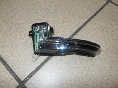 Поворотник зеркало левый nissan leaf ii micra фото №1