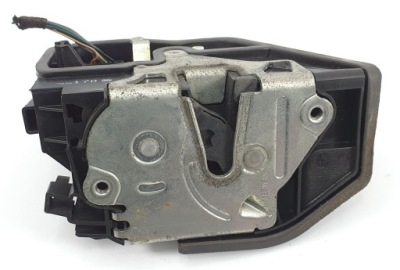 Замок двері правий перед bmw 7 e65 7036170 europa фото №1