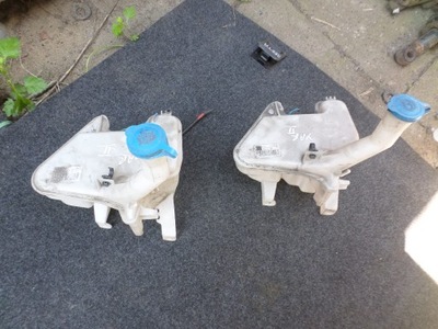 Toyota yaris ii 06-12 бак омивача фото №1