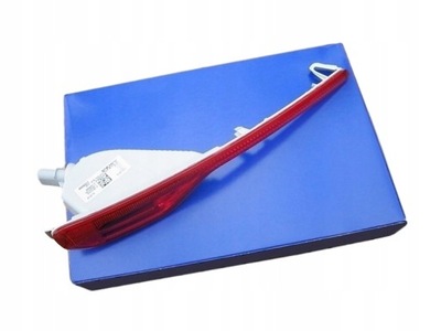 Volvo xc40 відбивач задній лівий оригінальний номер фото №1