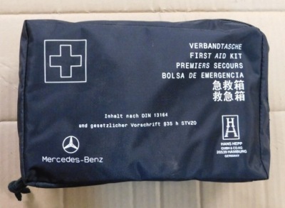 Mercedes w246 lift 2018r w176 w117 аптечка автомобильная фото №1