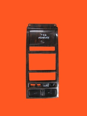 Ssangyong korando ii 1999 рамка корпус радіо ґрати фото №1