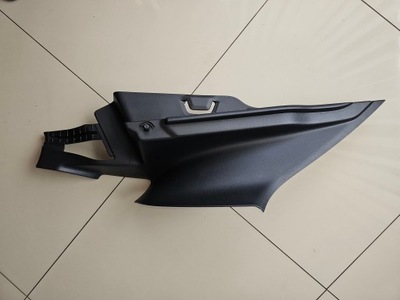 39823641 volvo v40 ii 2012-19r обшивка задня фото №1