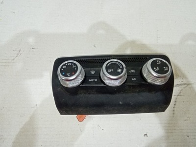 ПАНЕЛЬ КОНДИЦИОНЕРА AUDI A1 8X 8X0820043B