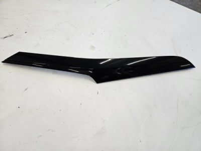 Opel corsa f молдинг крыла правый задняя накладка 39180812 фото №1