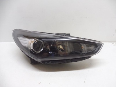 Hyundai i30 iii лампа права фото №1