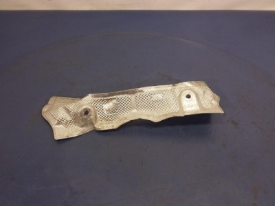 Audi a8 d4 защита тепловая 4h0825623b фото №1