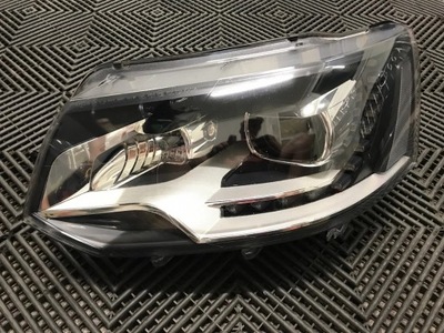 Лампа ліва перед volkswagen t5 lift ксенон led фото №1