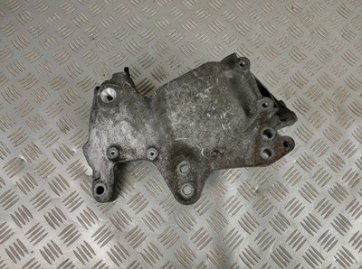 112313654r кронштейн двигателя renault trafic iii 1,6 dci фото №1