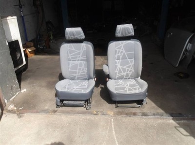 Сиденье водителя пассажира ford transit connect mk1 lift фото №1