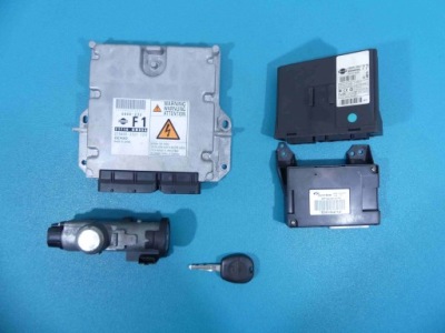 Бортовой компьютер набор 275800-2327 almera n16 2.2 dci фото №1