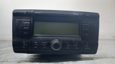 Радіо skoda octavia ii 05r 1.9tdi kombi 1z0035161b фото №1