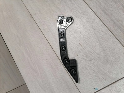 Taycan cross кронштейн бампер левый задняя 9j0807055 фото №1